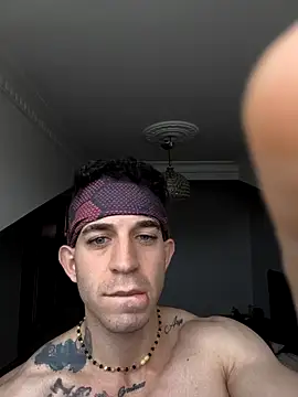 Snapshot of hazarcannn chatting on 03-18-26, 09:01 hazarcannn online show from 03-18-26, 09:01