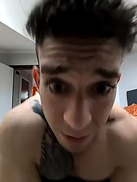 Snapshot of hazarcannn chatting on 03-21-26, 12:43 hazarcannn online show from 03-21-26, 12:43