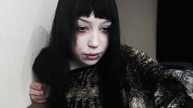 Snapshot of Lucyy666 chatting on 12-21-25, 10:55 Lucyy666 online show from 12-21-25, 10:55