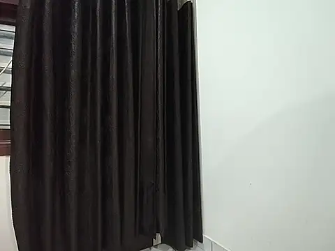 Snapshot of rupali3221 chatting on 08-08-26, 05:15 rupali3221 online show from 08-08-26, 05:15