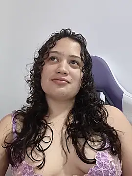 Alana 444 online show from 05-17-26, 04:32