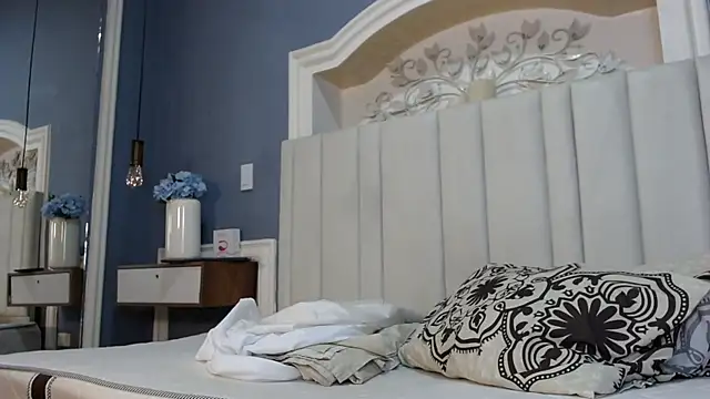 Snapshot of Chelseadow chatting on 03-21-26, 05:12 Chelseadow online show from 03-21-26, 05:12