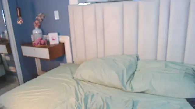 Snapshot of Chelseadow chatting on 04-02-26, 04:32 Chelseadow online show from 04-02-26, 04:32