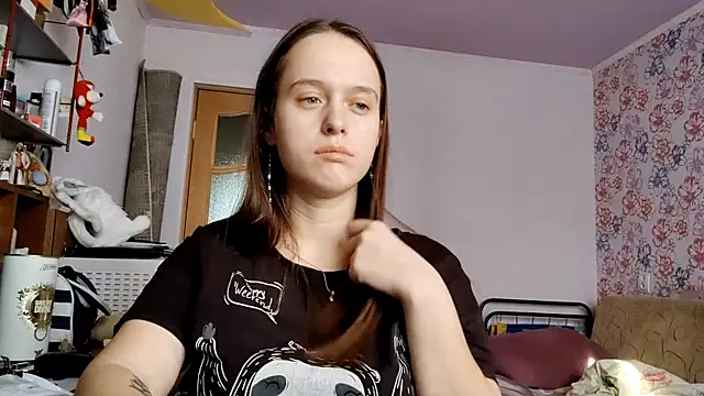 SophieHazely online show from 02-12-26, 01:33