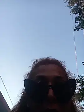 Snapshot of qaarlyfogosa chatting on 12-17-25, 02:01 qaarlyfogosa online show from 12-17-25, 02:01