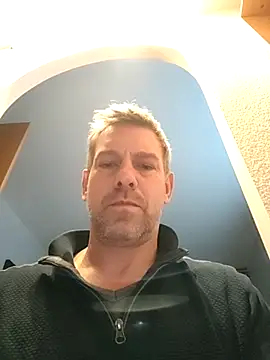 lorisaux online show from 11-29-25, 03:37