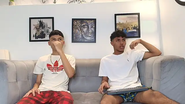 Snapshot of COUPLES_BOYS chatting on 02-14-26, 01:35 COUPLES BOYS online show from 02-14-26, 01:35