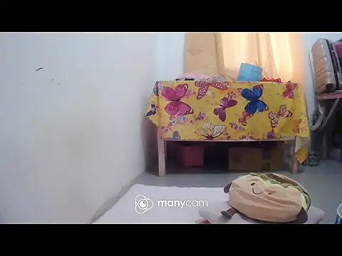 hottiemama69 online show from 07-28-26, 03:02