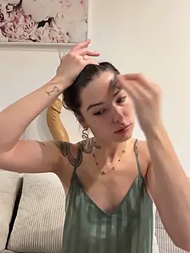 Sugarbellax online show from 11-30-25, 03:38