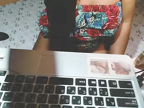 FlorMoreno Palangga online show from 12-13-25, 10:15