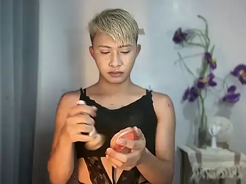 asiantwink0000 online show from 05-06-26, 05:35