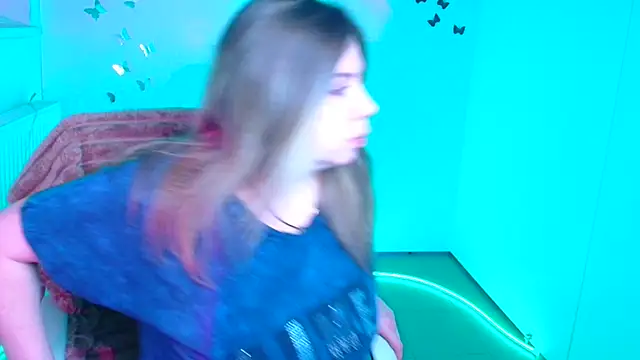 Amanda Swannn online show from 02-06-26, 01:03