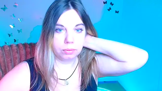 Snapshot of Amanda_Swannn chatting on 02-10-26, 07:01 Amanda Swannn online show from 02-10-26, 07:01