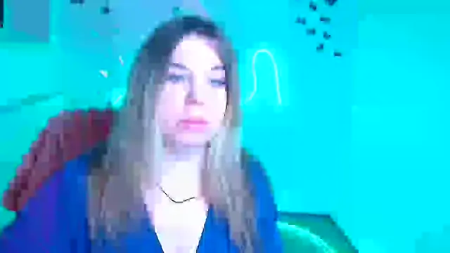 Snapshot of Amanda_Swannn chatting on 03-02-26, 06:36 Amanda Swannn online show from 03-02-26, 06:36