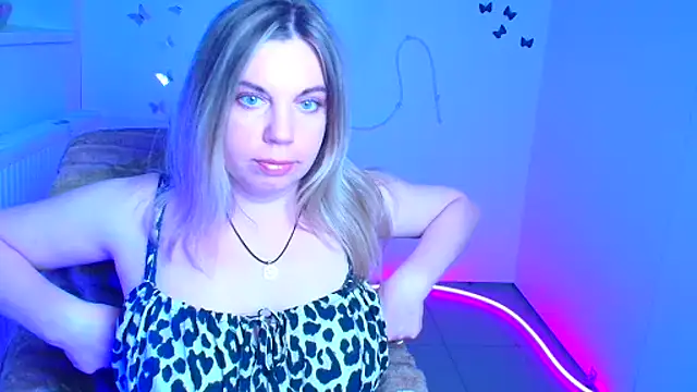 Amanda Swannn online show from 05-07-26, 11:59
