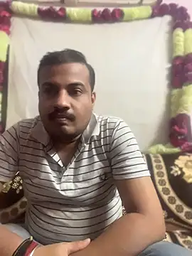 Snapshot of Saxymood1111 chatting on 04-16-26, 11:55 Saxymood1111 online show from 04-16-26, 11:55