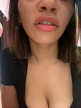 Quierolechiitaaa online show from 01-06-26, 07:50