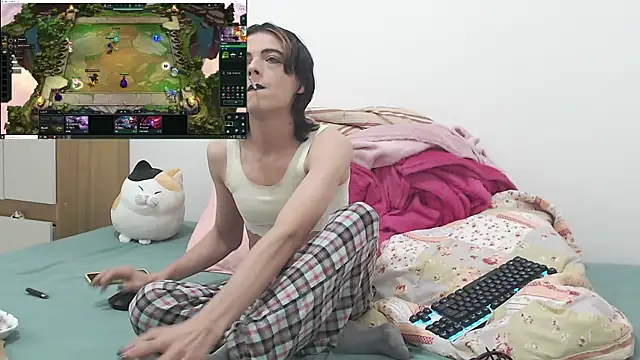 ShyBabyFem online show from 05-02-26, 11:32