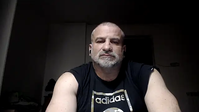 Snapshot of Mauro7788 chatting on 03-26-26, 12:06 Mauro7788 online show from 03-26-26, 12:06