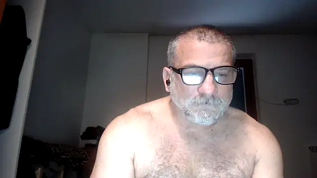 Snapshot of Mauro7788 chatting on 04-15-26, 03:30 Mauro7788 online show from 04-15-26, 03:30