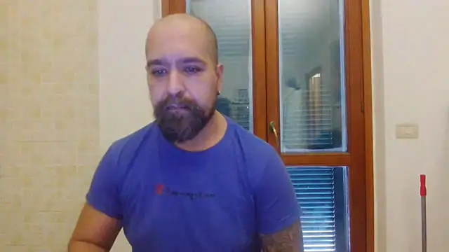 Snapshot of AMIRDIB2025 chatting on 02-08-26, 03:37 AMIRDIB2025 online show from 02-08-26, 03:37