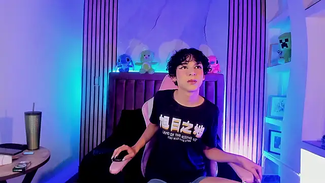 SthepanodiMonaco online show from 03-02-26, 10:49