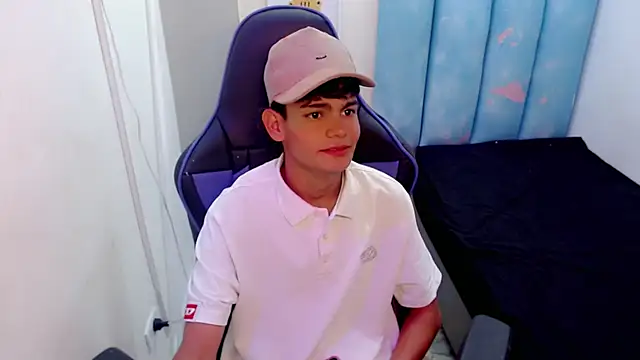 Lil babyyy  online show from 11-28-25, 04:15