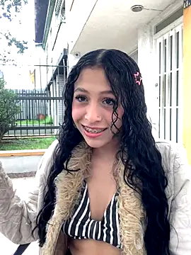 MiaScott Pink online show from 01-07-26, 05:59