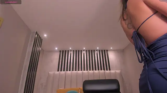 AmbarOwens online show from 12-15-25, 12:37