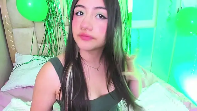 Nana  S online show from 03-18-26, 03:31