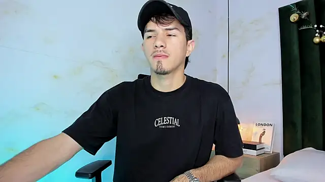 Justin duque online show from 12-18-25, 07:20