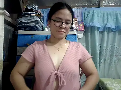 xxdreamgirl69 online show from 05-09-26, 02:39