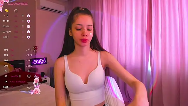 Snapshot of Viola_Rivera chatting on 03-27-26, 07:47 Viola Rivera online show from 03-27-26, 07:47