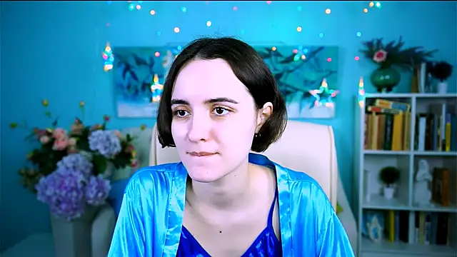 KateWillows online show from 03-04-26, 04:07