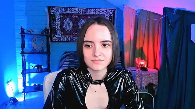 KateWillows online show from 05-01-26, 08:52