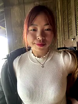 Snapshot of alissa-ww chatting on 12-21-25, 09:05 alissa-ww online show from 12-21-25, 09:05