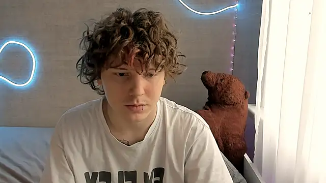 miya meow miku online show from 02-09-26, 09:02