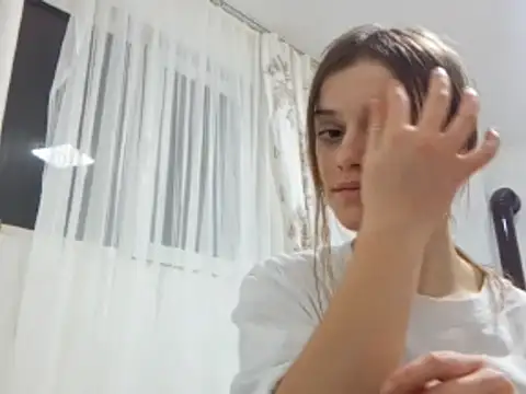 MildredVillareal online show from 12-05-25, 04:47