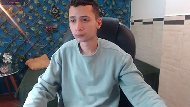 LucassSmith11 online show from 01-06-26, 12:20