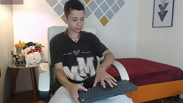 LucassSmith11 online show from 02-21-26, 03:02