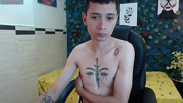 LucassSmith11 online show from 06-16-26, 03:14