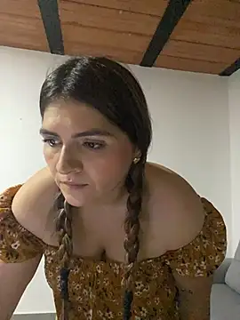 RosaliaVicky online show from 01-12-26, 02:28