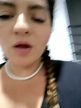 RosaliaVicky online show from 02-06-26, 02:27