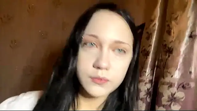 ZeeHope online show from 12-04-25, 01:09