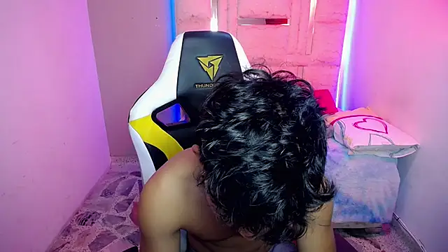 Green XoX online show from 02-05-26, 12:54