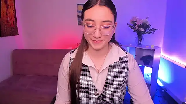 SwettieSammy online show from 06-25-26, 12:20