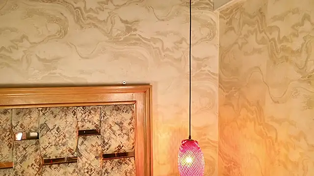 Snapshot of emily_dempsey chatting on 03-18-26, 07:06 emily dempsey online show from 03-18-26, 07:06