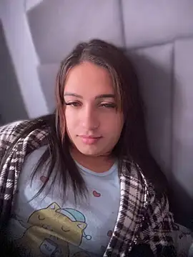 larysinha online show from 06-17-26, 04:30