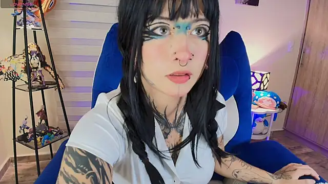 Snapshot of AryRousse chatting on 01-15-26, 02:16 AryRousse online show from 01-15-26, 02:16