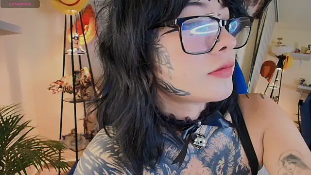 AryRousse online show from 04-07-26, 03:18